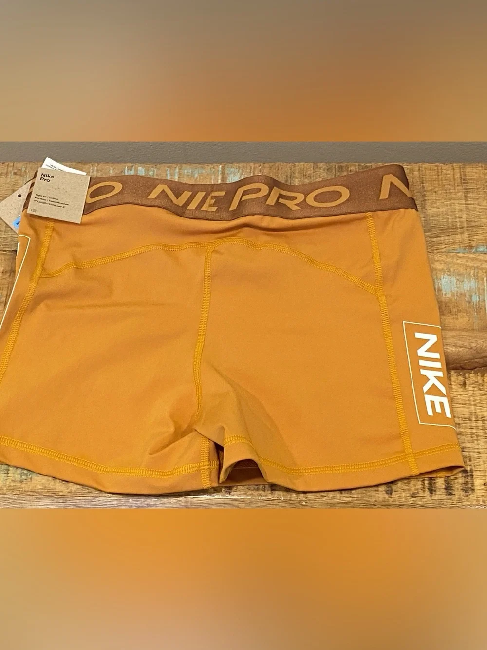 Nike Pro shorts NWT med support mid rise 3